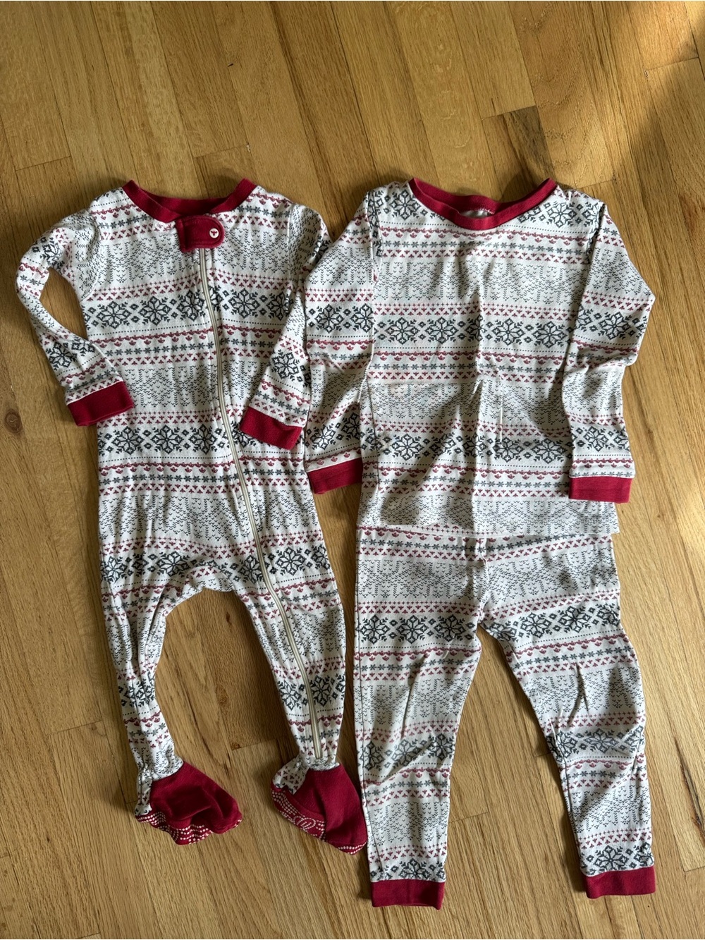 Burt’s Bees Matching Christmas Pajamas 12M & 3T